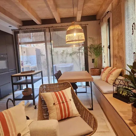Bonica Con Parking Holiday home *